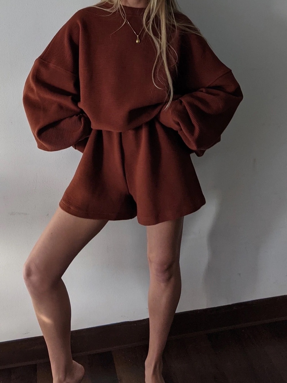 EUC Na Nin Set - Margo Rippled Cropped Sweatshirt + Chloe Shorts in Cinnamon - Picture 4 of 12